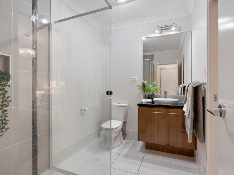 7 Yorston Place, Ormiston QLD 4160