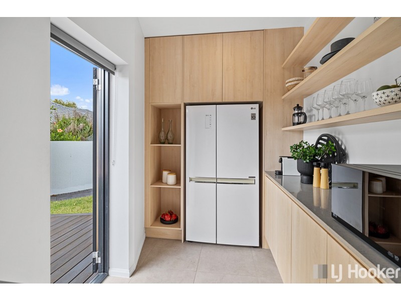 34 Piermont Place, Raby Bay QLD 4163