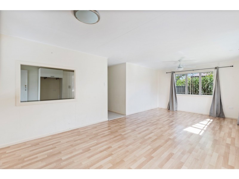 51 Thorne Road, Birkdale QLD 4159