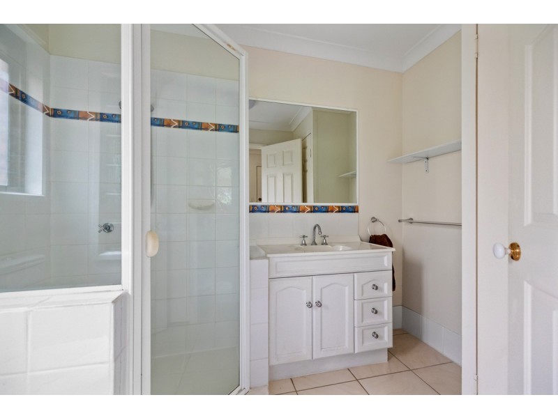 8 Sauterne Street, Thornlands QLD 4164