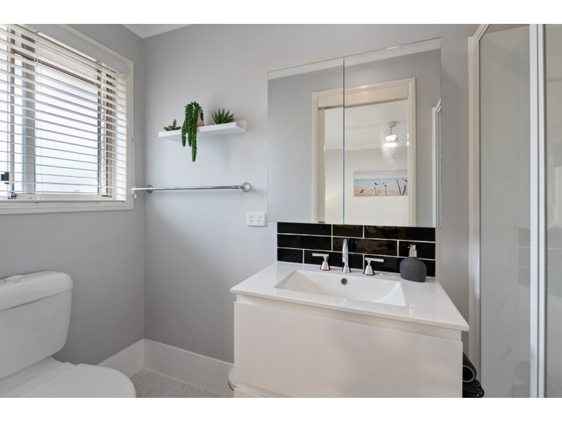 1/106 Main Road, Wellington Point QLD 4160