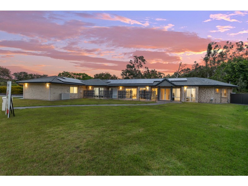 7 Lorikeet Drive, Thornlands QLD 4164