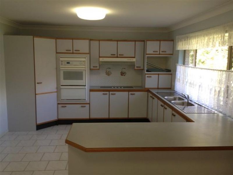 63 Waratah Ave, Victoria Point QLD 4165