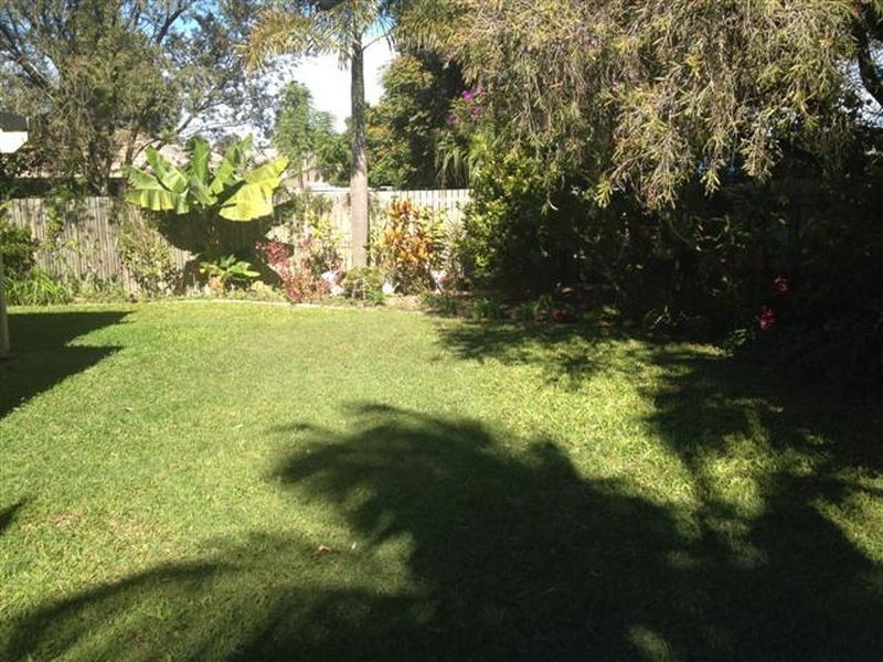 63 Waratah Ave, Victoria Point QLD 4165