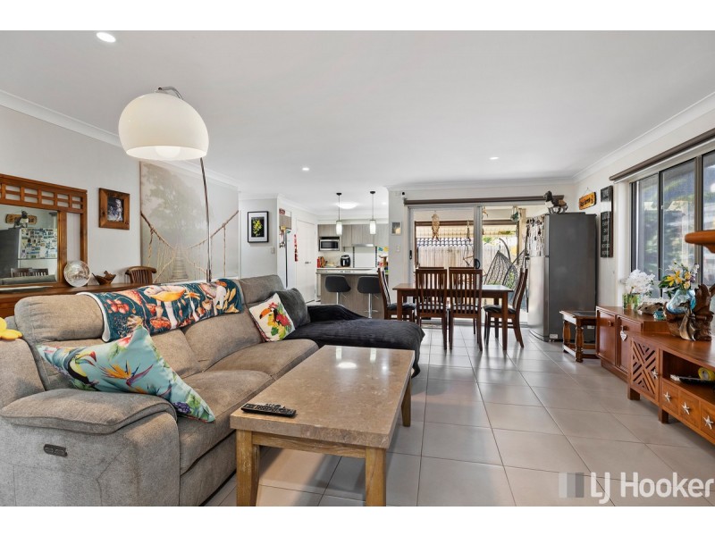 2/27 Riley Peter Place, Cleveland QLD 4163