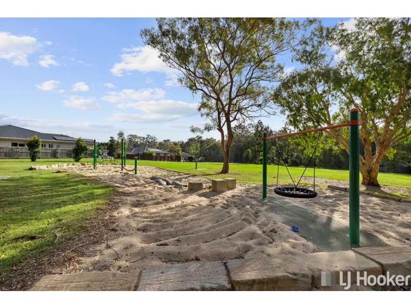 2/27 Riley Peter Place, Cleveland QLD 4163