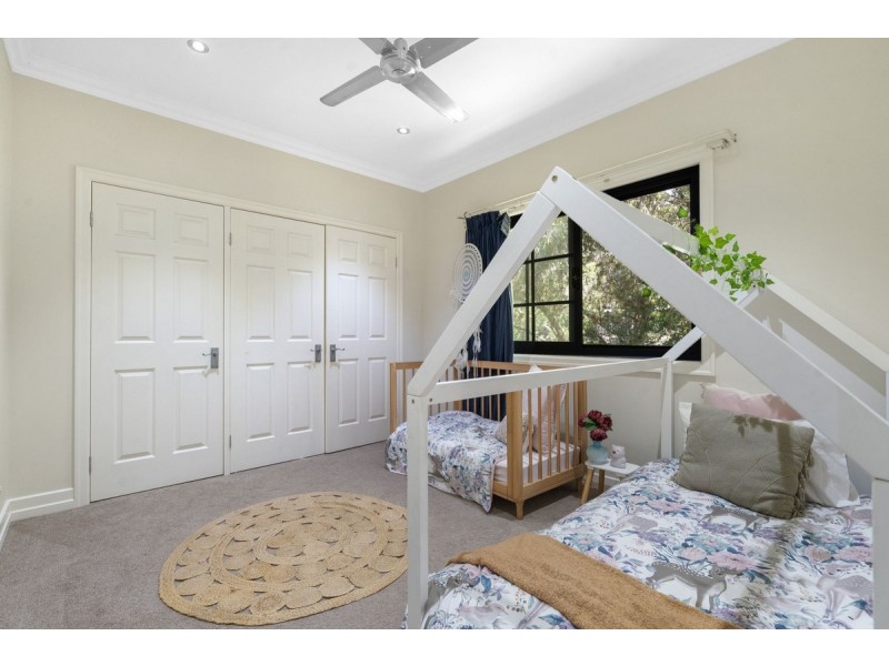 2 Dinwoodie Road, Thornlands QLD 4164