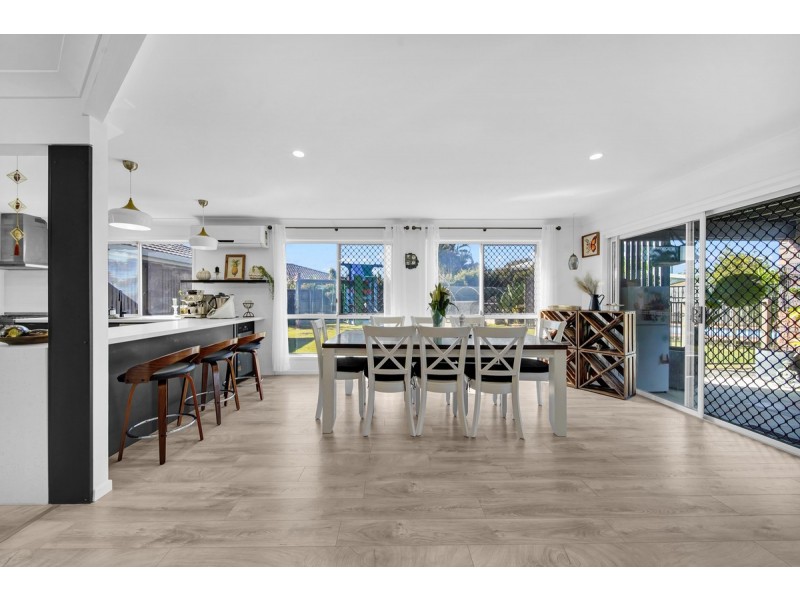 5 Cam Court, Victoria Point QLD 4165