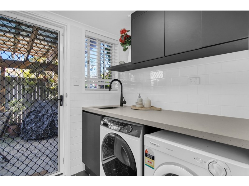 5 Cam Court, Victoria Point QLD 4165