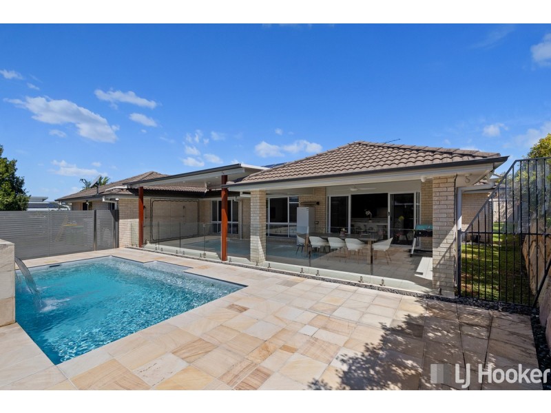 26 Balsam Street, Redland Bay QLD 4165