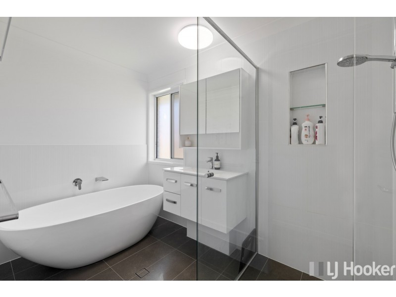 26 Balsam Street, Redland Bay QLD 4165