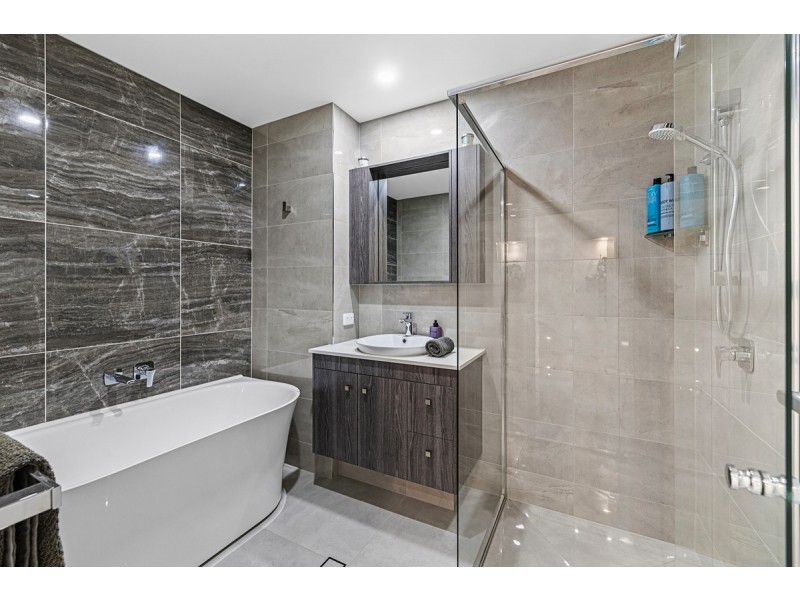 13/45 Shore Street East, Cleveland QLD 4163