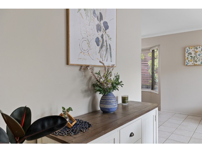 24 Stanway Crescent, Alexandra Hills QLD 4161