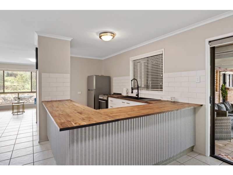 24 Stanway Crescent, Alexandra Hills QLD 4161