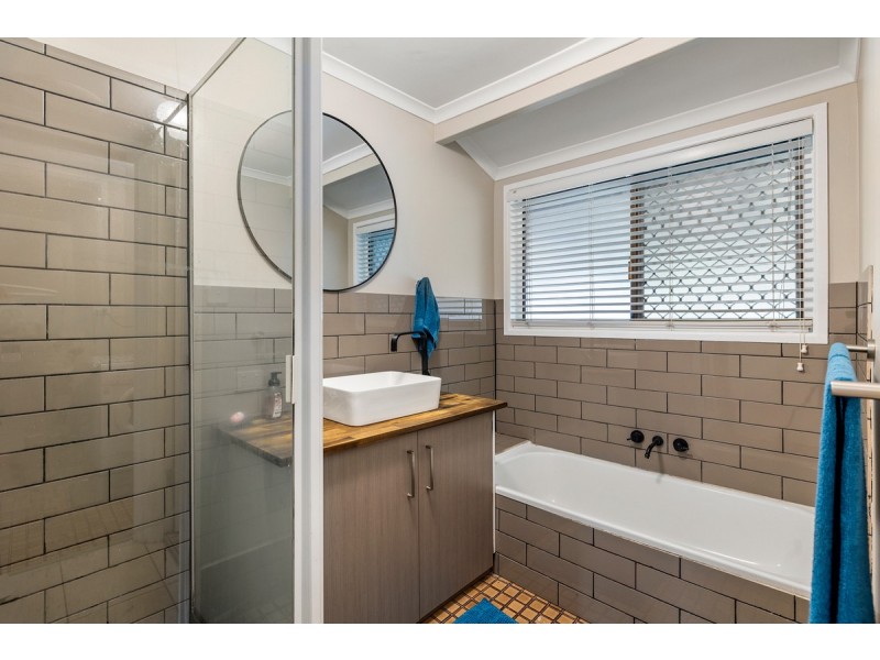 24 Stanway Crescent, Alexandra Hills QLD 4161