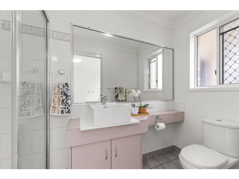 22 Spurs Drive, Wellington Point QLD 4160