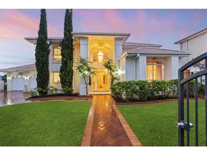 7 Melrose Close, Carindale QLD 4152