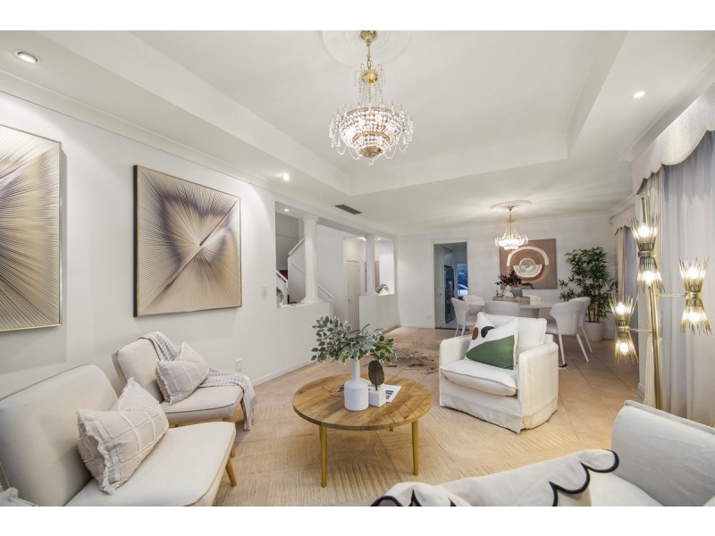 7 Melrose Close, Carindale QLD 4152