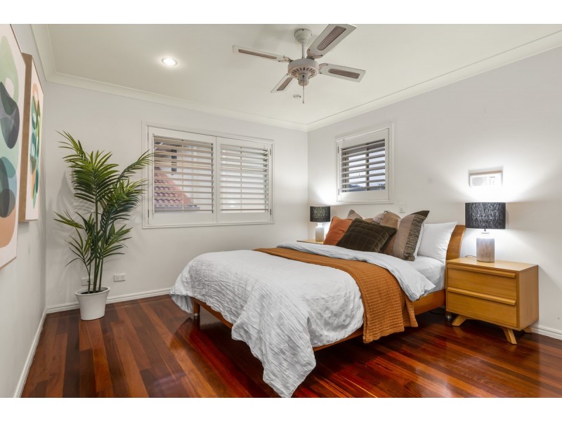 7 Melrose Close, Carindale QLD 4152