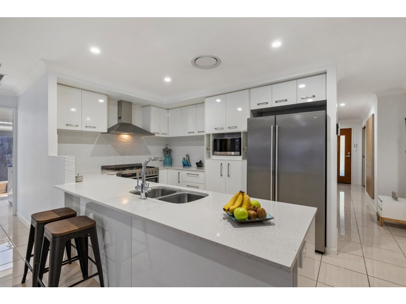 79 Brindabella Circuit, Thornlands QLD 4164