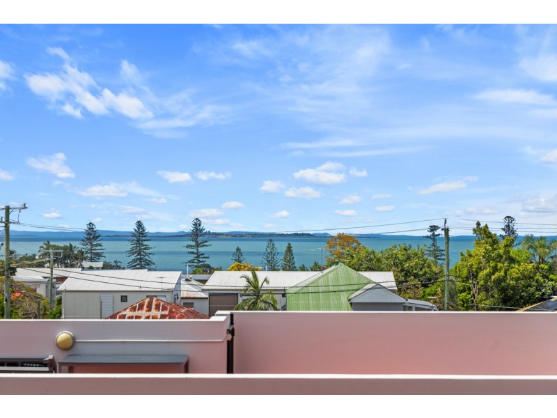 1205/90 Berrima Street, Wynnum QLD 4178
