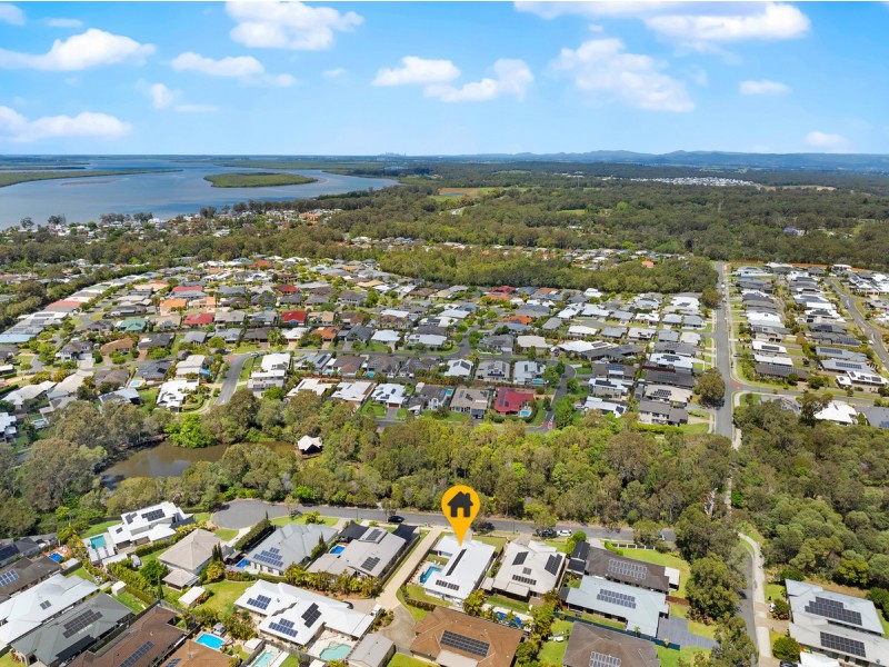 6 Acer Place, Redland Bay QLD 4165
