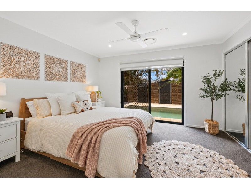 4 Hakea Place, Mount Cotton QLD 4165