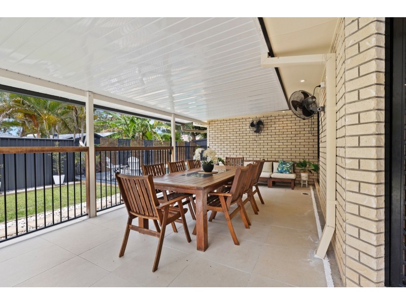 4 Hakea Place, Mount Cotton QLD 4165