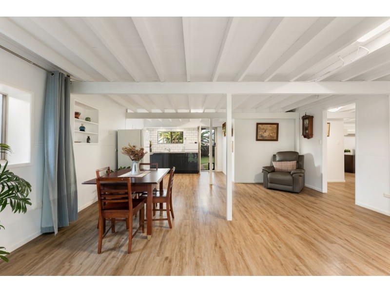 42 Coburg Street E, Cleveland QLD 4163