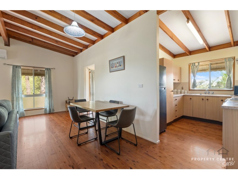 24 Carissa Street, Russell Island QLD 4184