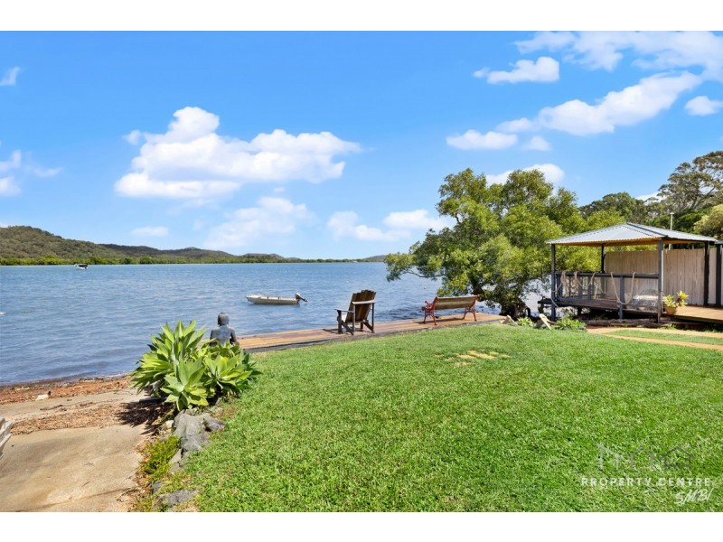 28 Oasis Drive, Russell Island QLD 4184