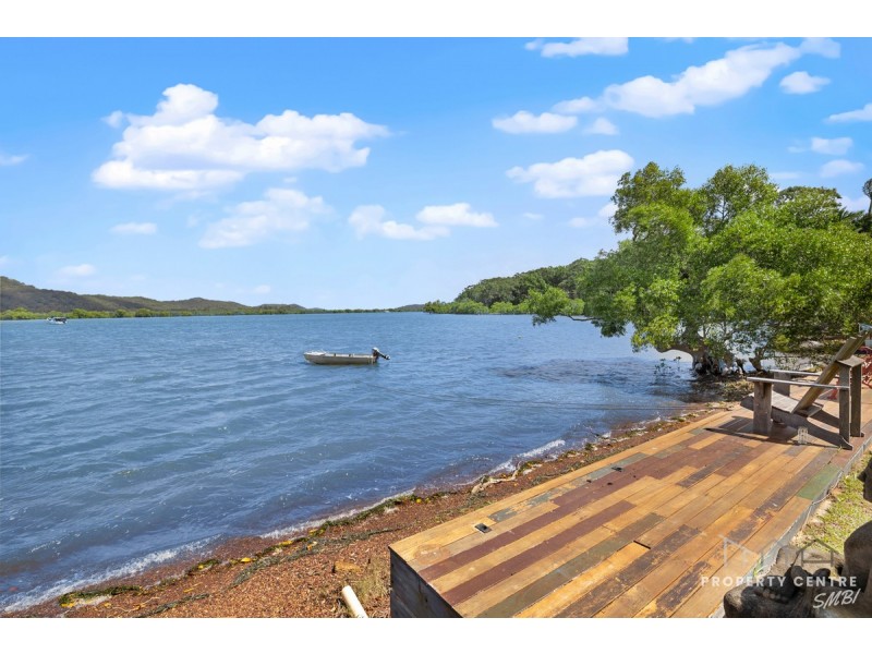 28 Oasis Drive, Russell Island QLD 4184