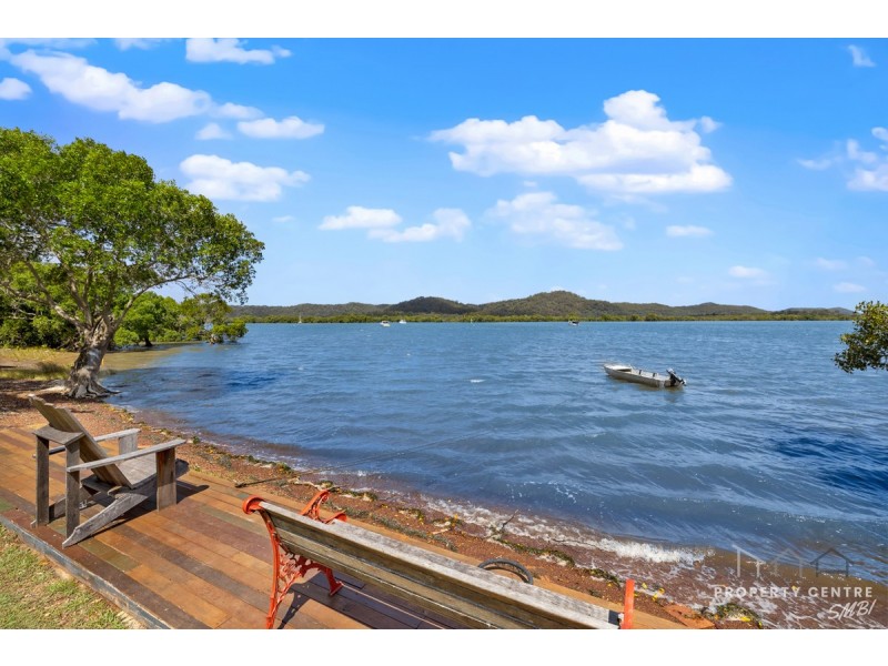 28 Oasis Drive, Russell Island QLD 4184