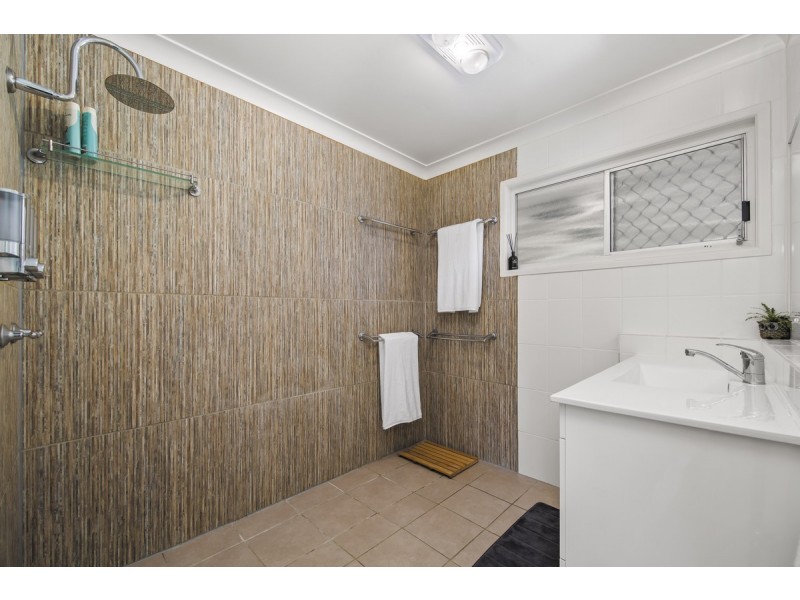 12 Patricia Street, Capalaba QLD 4157