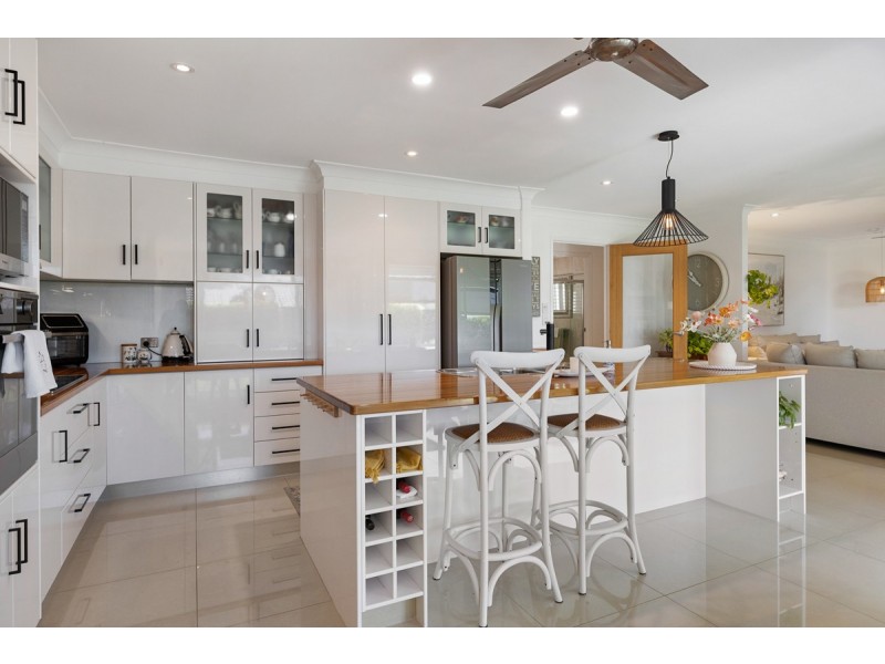 3 Rous Court, Victoria Point QLD 4165