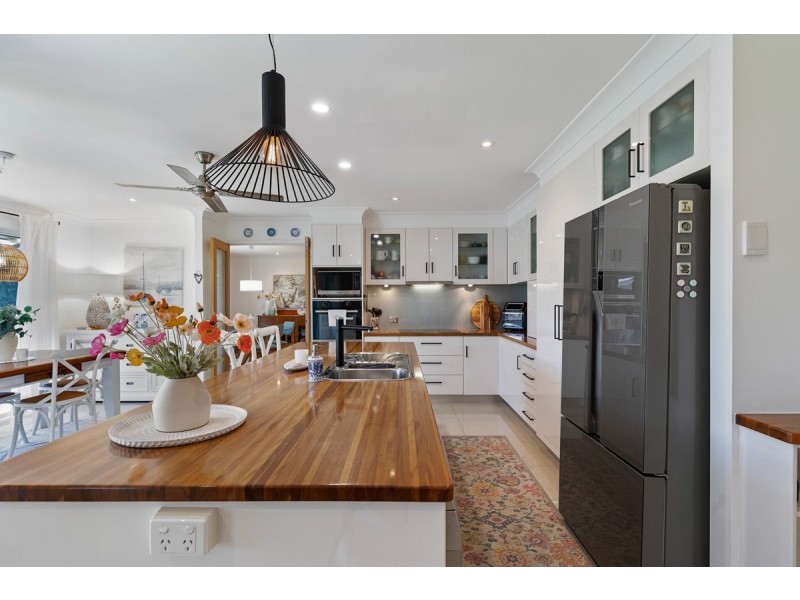 3 Rous Court, Victoria Point QLD 4165