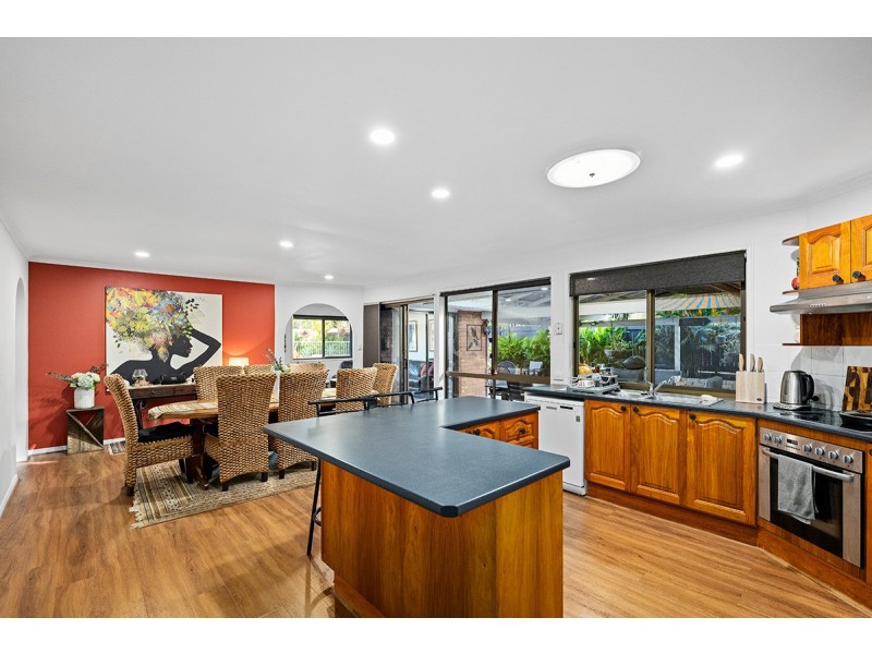 60 Beach Street, Cleveland QLD 4163