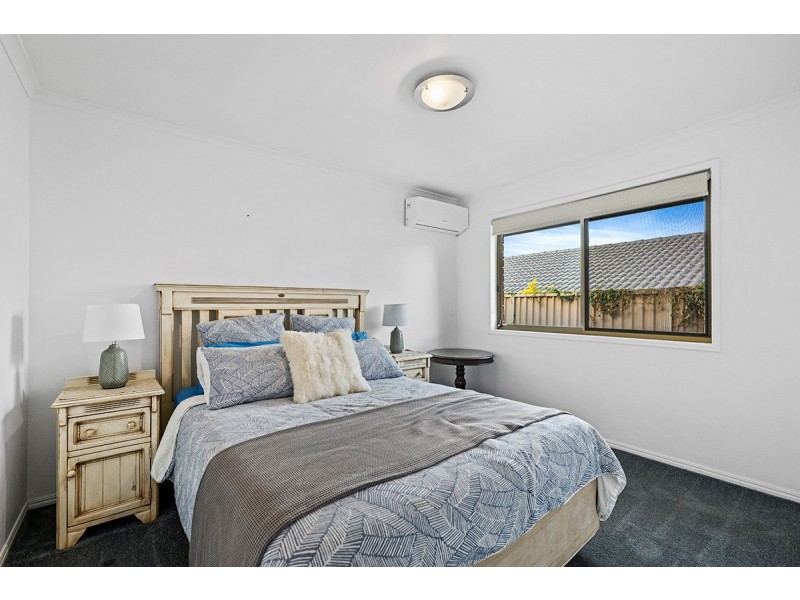 60 Beach Street, Cleveland QLD 4163