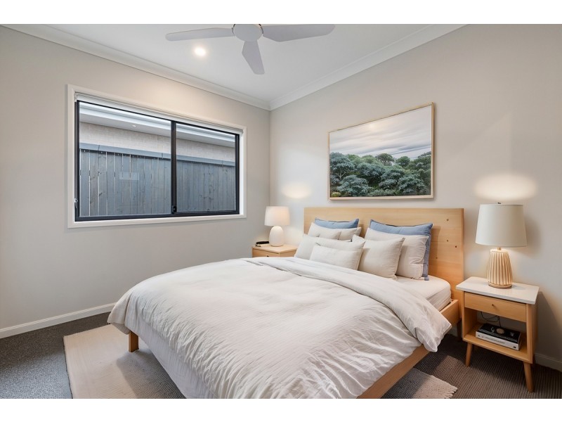 7 Brittle Street, Redland Bay QLD 4165