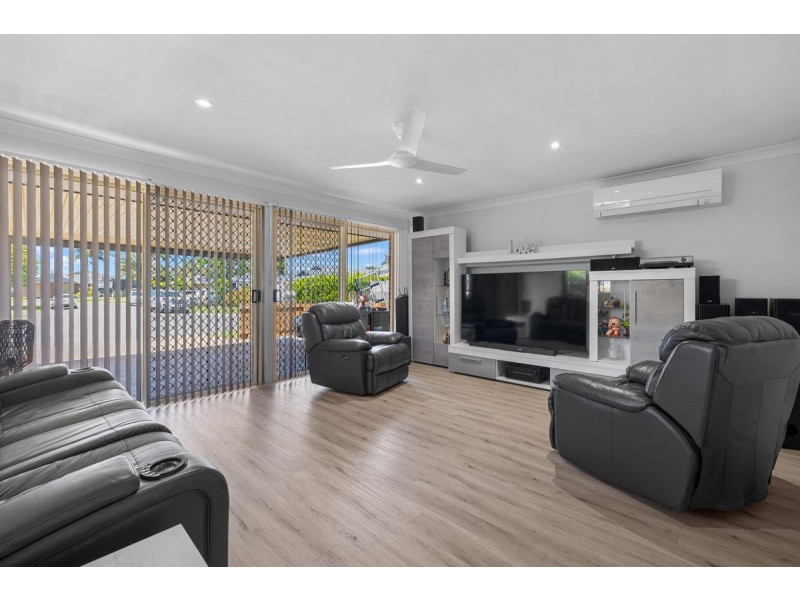 6 Butterfield Close, Victoria Point QLD 4165