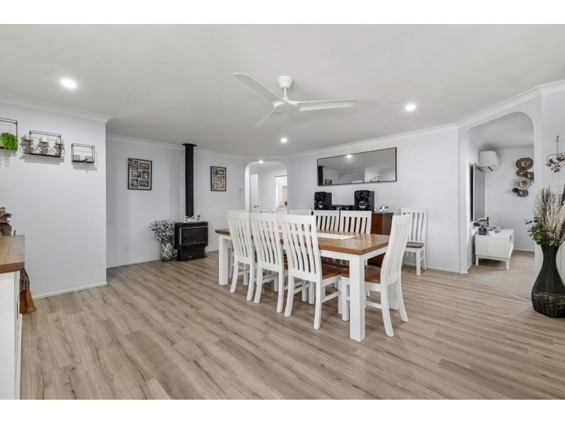 6 Butterfield Close, Victoria Point QLD 4165