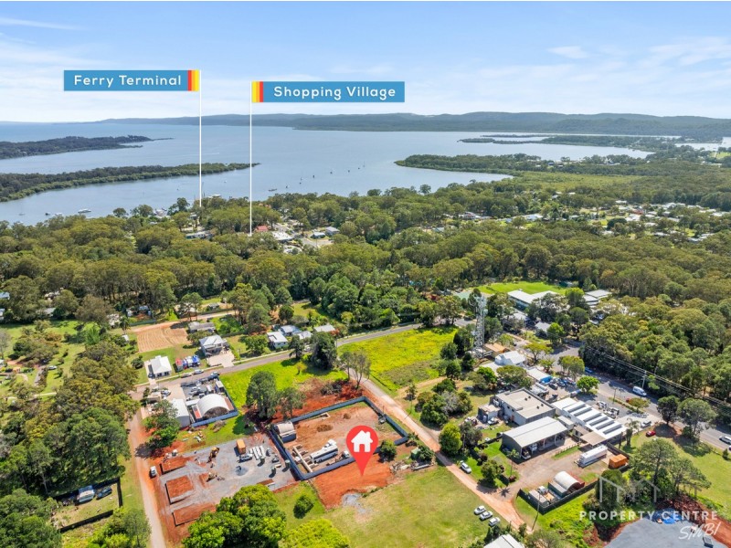 9 Sandra Street, Russell Island QLD 4184