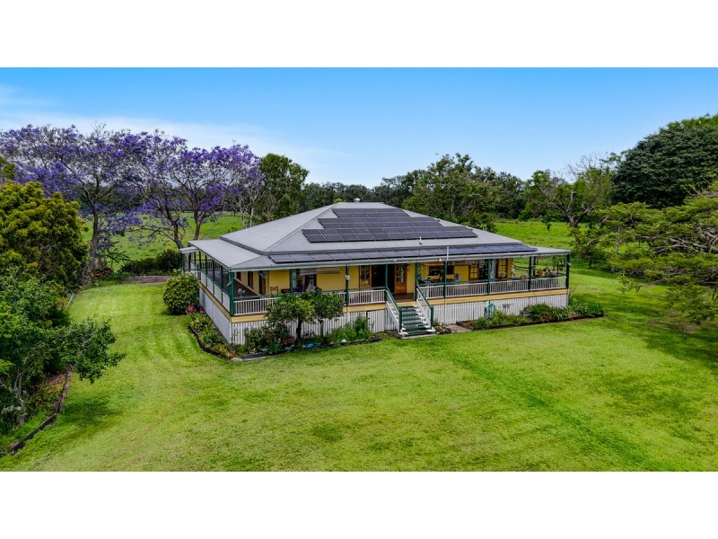 18 Davis Lane, Brendale QLD 4500