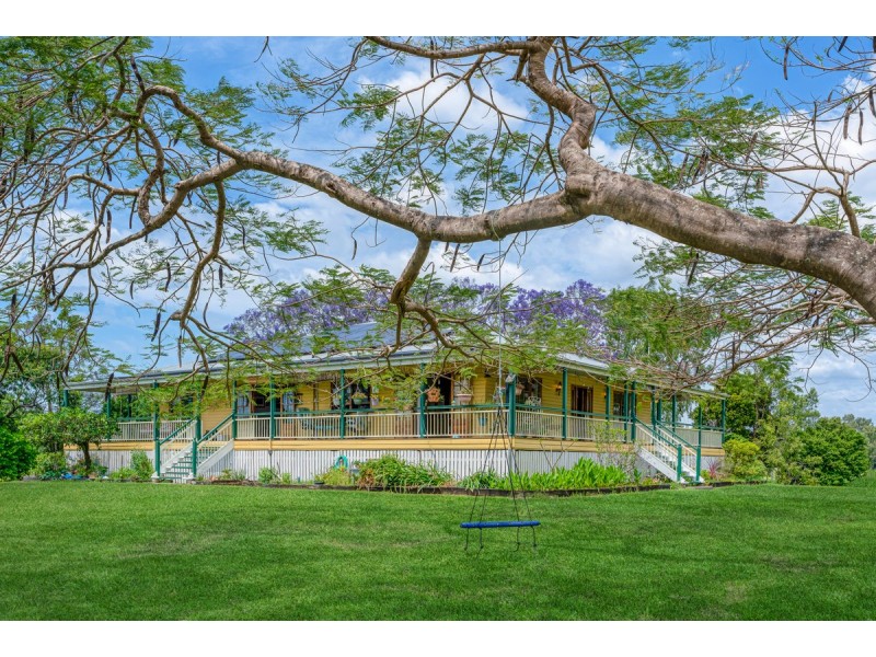 18 Davis Lane, Brendale QLD 4500