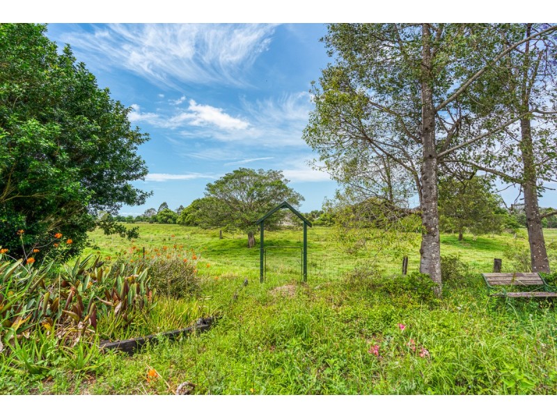 18 Davis Lane, Brendale QLD 4500