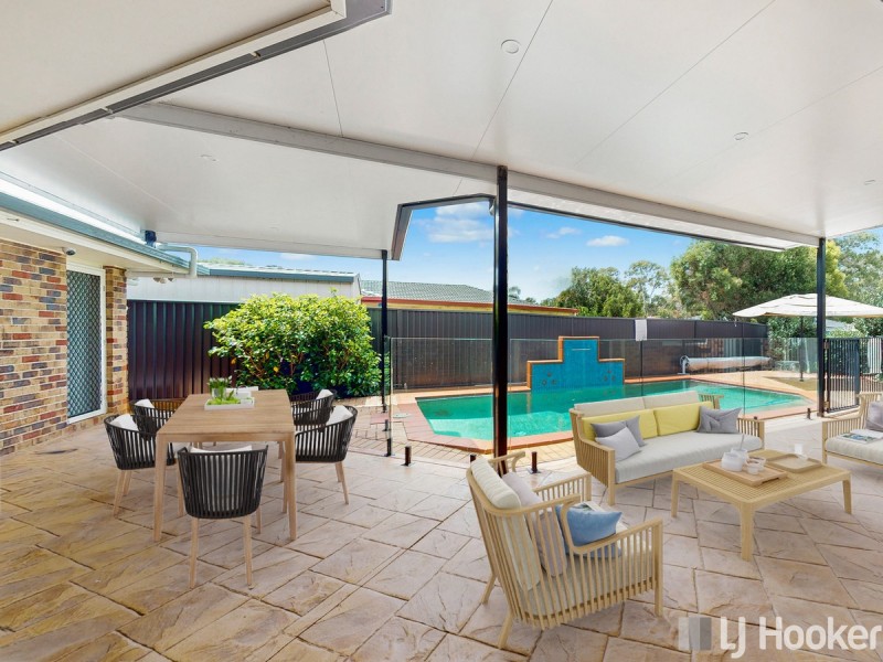 84 Clive Road, Birkdale QLD 4159