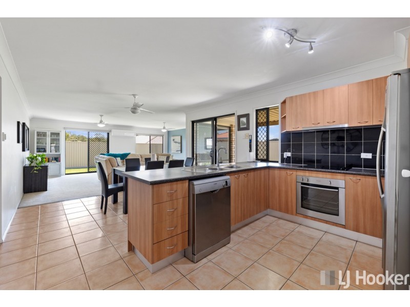 7 Creekside Circuit West, Victoria Point QLD 4165