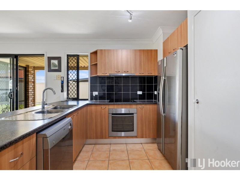 7 Creekside Circuit West, Victoria Point QLD 4165