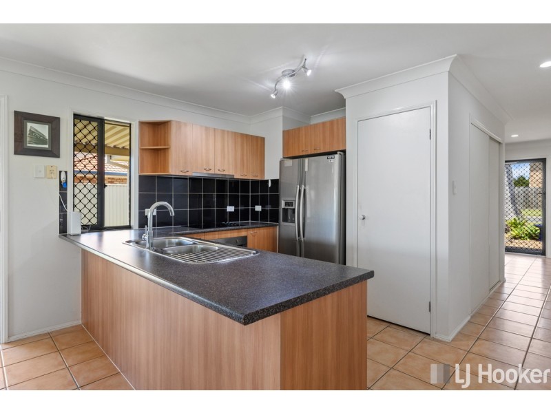7 Creekside Circuit West, Victoria Point QLD 4165
