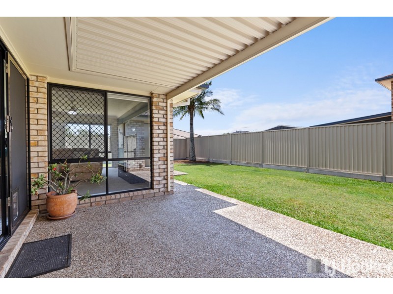 7 Creekside Circuit West, Victoria Point QLD 4165